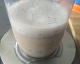 Une image de l'étape 2 de Chia porridge myrtille marron.