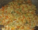 Foto langkah ke 5 dari resep Risol ragout ayam sayur creamy.