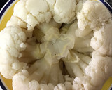 Foto del paso 2 de la receta: Coliflor con tomate gratinada