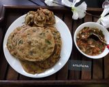 A picture of step 6 of Multigrain methi puri.