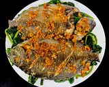 Hình bước làm 3 của món Cá dìa hấp mùng tơi
