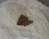 Foto langkah ke 1 dari resep Stik Bawang (Keju) Renyah Tanpa Telur & Santan.