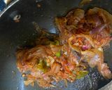 ஆனியன் சப்பாத்தி ரோல் (Onion chappathi roll recipe in tamil) ரெசிபி ஸ்டேப் 3 புகைப்படம்