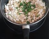 Foto del paso 2 de la receta Pastel de pollo con masa de hojaldre