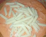 Foto del passaggio 2 della ricetta Penne surimi e pomodoro