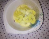 A picture of step 2 of Plantain fritata.