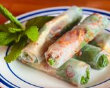 Hình bước làm 4 của món Bánh Tráng Cuốn Đậu Hủ Muối Tôm Hành Phi