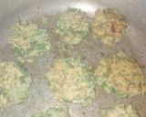 Foto del paso 5 de la receta: Buñuelos de acelga a la sartén