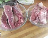 Foto del paso 2 de la receta: Cerdo en su salsa, sobre hummus de garbanzo al curry