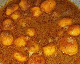 A picture of step 5 of Matar Pulao n Aaloo Dum.