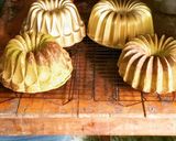 Foto langkah ke 7 dari resep Bolu Coklat Pandan 5 Telur.