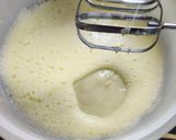Foto del paso 1 de la receta: Budín de uvas, peras y leche condensada