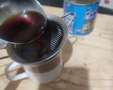 A picture of step 5 of Hyderabadi special dum chai.