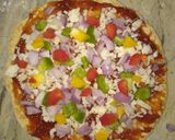 A picture of step 5 of Vegetable pizza without pizza base and without microwave.