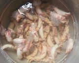 Foto langkah ke 1 dari resep Baby Cumi Sambal Bawang.
