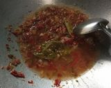 Foto langkah ke 3 dari resep Oseng tahu usus ayam.