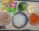 Foto langkah ke 1 dari resep Pastel Bihun Ayam.