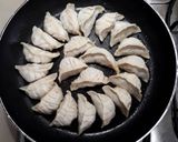 รูปขั้นตอนการทำที่ 2 ของ เกี๊ยวซ่า/เกี๊ยวซ่าญี่ปุ่น Gyoza