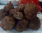 A picture of step 8 of Meat Balls.