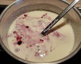 Hình bước làm 3 của món Pudding Sữa Chua Hoa Quả