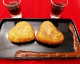 A picture of step 5 of Cheesy Love.