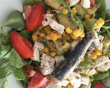 Foto del paso 2 de la receta: Ensalada de canónigos, sardina y aguacate