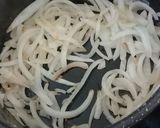 Foto del paso 2 de la receta: Tinga con carne para desebrar (puerco)