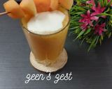 A picture of step 2 of Sweet Melon Smoothie.