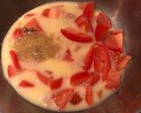 A picture of step 3 of Tomatoes Fried with Egg and Cheese Noodles.