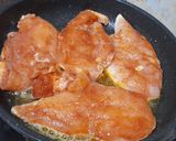 Foto langkah ke 3 dari resep Grilled Chicken with Apple Salad.