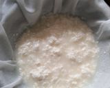 A picture of step 3 of Cream cheese sandwich.