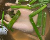 Foto langkah ke 2 dari resep Nasi Hainam ala Singapur (hainanese chicken rice).