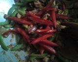 A picture of step 4 of Chicken Fajita Sandwiches.