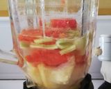 Foto del paso 1 de la receta: Batido Multisabor (piña, lechoza, celery y limón)