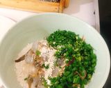 Hình bước làm 2 của món Bánh chiên tôm hành