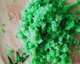 तिरगां कोकोनट बर्फी (Tiranga Coconut Barfi recipe in Hindi) रेसिपी चरण 2 फोटो