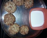 A picture of step 4 of Sabudhana Vada.