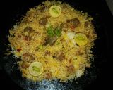 A picture of step 5 of Tawa Kofta Biryani 😋🍲😋(with left overs).