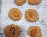 A picture of step 3 of Almond Cookies.