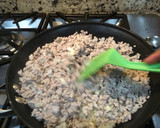 A picture of step 1 of Ground Pork Stir Fry With Spinach and Carrot.