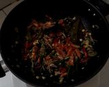 Foto langkah ke 6 dari resep Resep Cumi Asin Cabe Hijau Yang Enak Dan Bikin Gagal Diet,Mudah Di Buatnya.