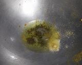 A picture of step 3 of Dessicated coconut rice.
