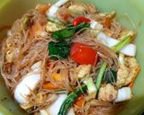 Foto langkah ke 4 dari resep Bihun Sayur.