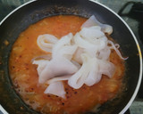 Foto del paso 2 de la receta: Calamares con tomate a mi manera y en un plis plas