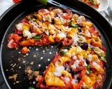 A picture of step 28 of Cauliflower thin crusted Pizza.