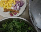 Foto langkah ke 1 dari resep Bening Kelor Jagung.