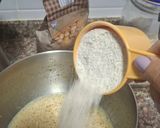 Foto del paso 4 de la receta: Budín de naranja y avena relleno de dulce de leche