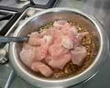 A picture of step 8 of Chicken Marinated with Two Mustards, Potatoes, and Spices.