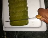 A picture of step 6 of Matcha green chocolate bars.