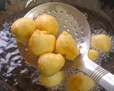 A picture of step 9 of Dahi Bhalla Papadi Bliss.